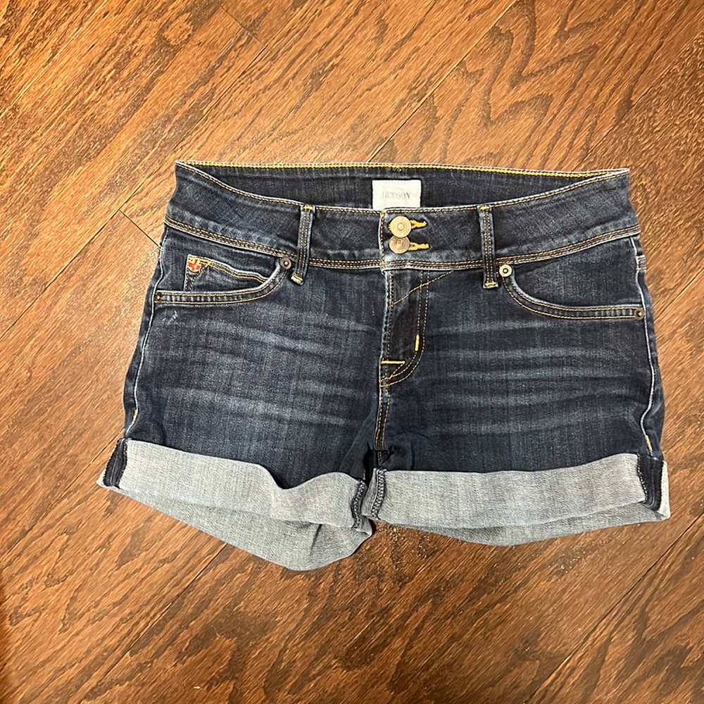 Hudson size 26 shorts